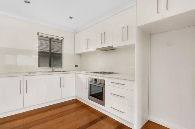 7/15 Royal Avenue, Essendon North, VIC 3041 - Thumbnail 1 - 22/05/2019