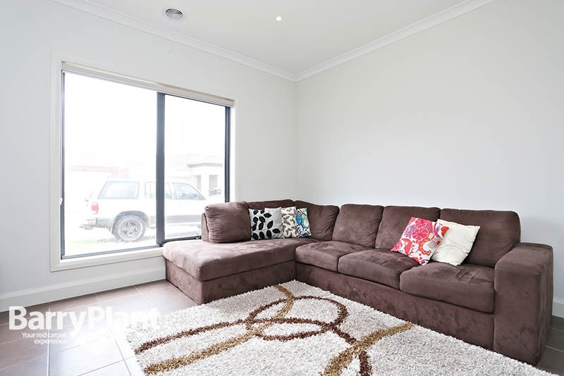 1 Milla Belle Place, Brookfield, VIC 3338 - Thumbnail 1 - 22/05/2019