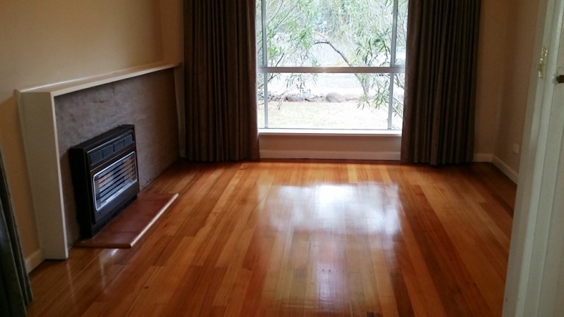 19 Melton Grove, Croydon, VIC 3136 - Thumbnail 2 - 22/05/2019