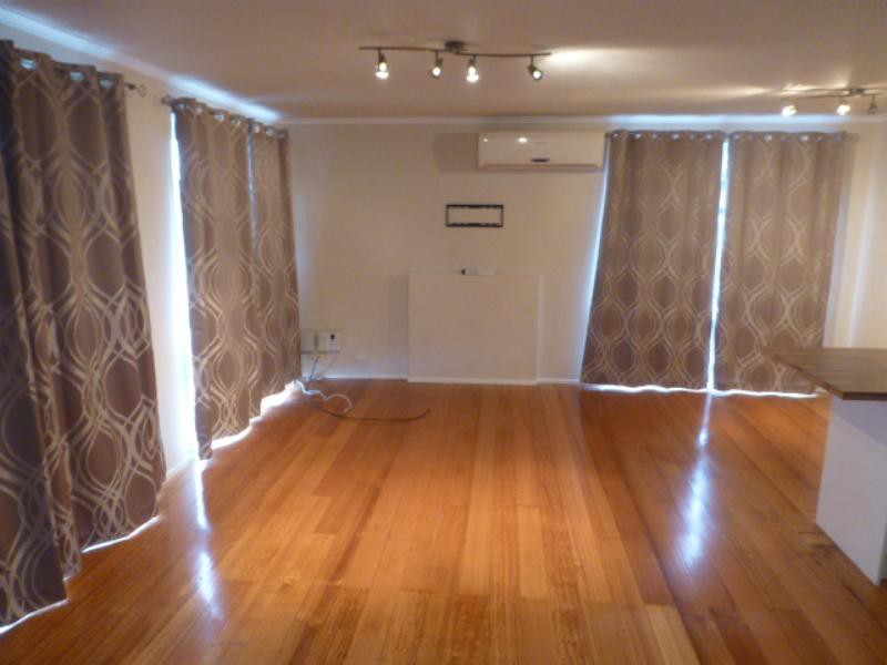 23 Parnell Crescent, Gladstone Park, VIC 3043 - Thumbnail 1 - 22/05/2019