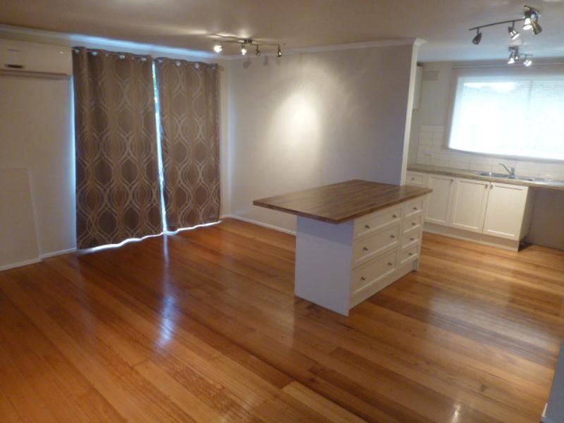 23 Parnell Crescent, Gladstone Park, VIC 3043 - Thumbnail 2 - 22/05/2019