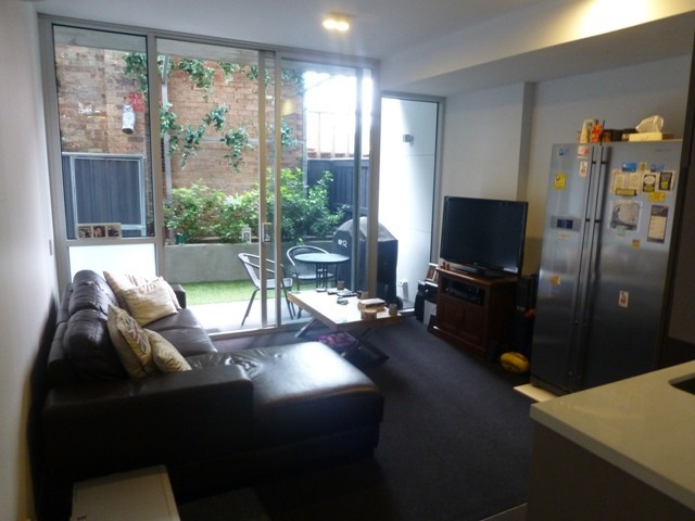 6/4 Bik Lane, Fitzroy North, VIC 3068 - Thumbnail 2 - 22/05/2019