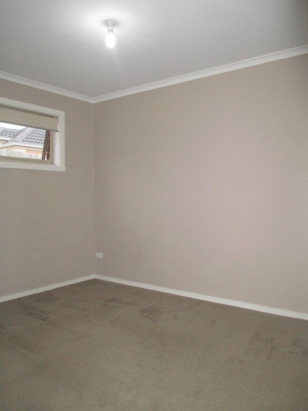 1/9 Swinburne Court, Truganina, VIC 3029 - Thumbnail 2 - 22/05/2019