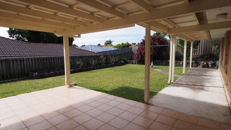 86 Inverness Way, Parkwood, QLD 4214 - Thumbnail 2 - 22/05/2019