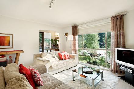 6/808 Elgar Road, Doncaster, VIC 3108 - Thumbnail 2 - 22/05/2019