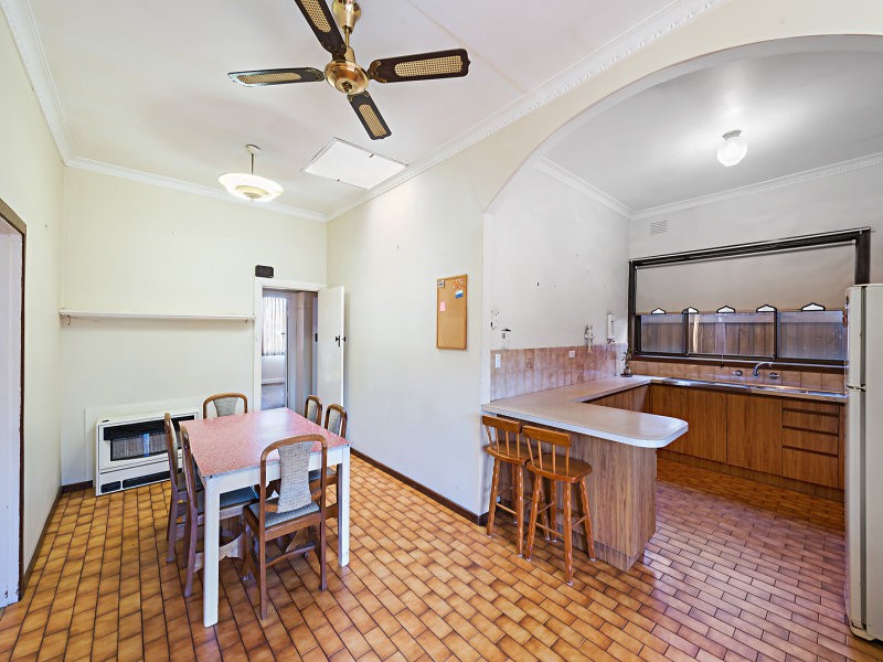 52 Kent Road, Pascoe Vale, VIC 3044 - Thumbnail 1 - 22/05/2019