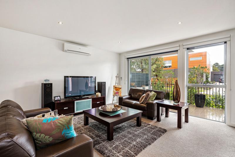 7 Eucalyptus Drive, Maidstone, VIC 3012 - Thumbnail 2 - 22/05/2019