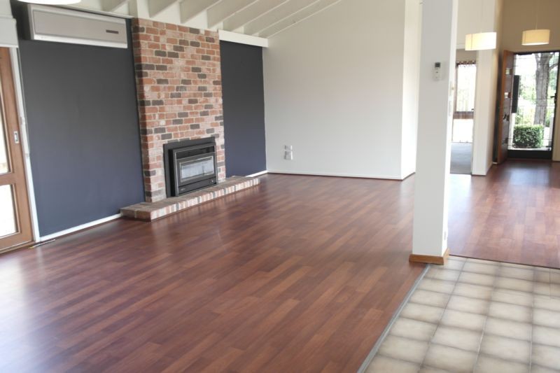 36 Croydon Hills Drive, Croydon Hills, VIC 3136 - Thumbnail 2 - 23/05/2019