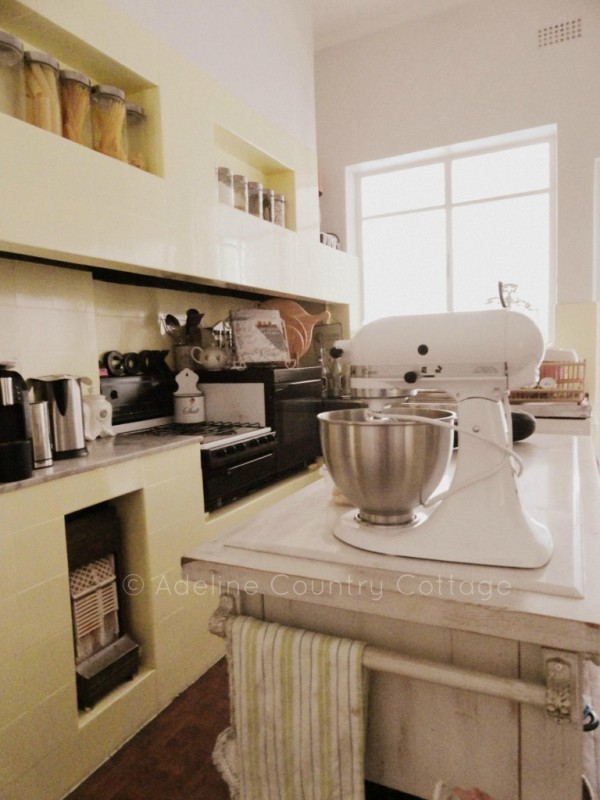 38 Oakhill Avenue, Reservoir, VIC 3073 - Thumbnail 2 - 23/05/2019