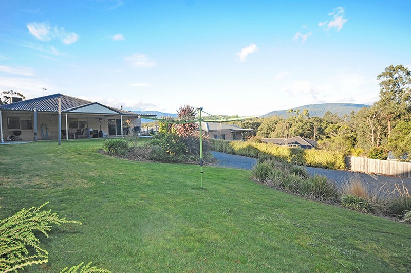 14 Peppercorn Place, Yarra Junction, VIC 3797 - Thumbnail 2 - 20/05/2019