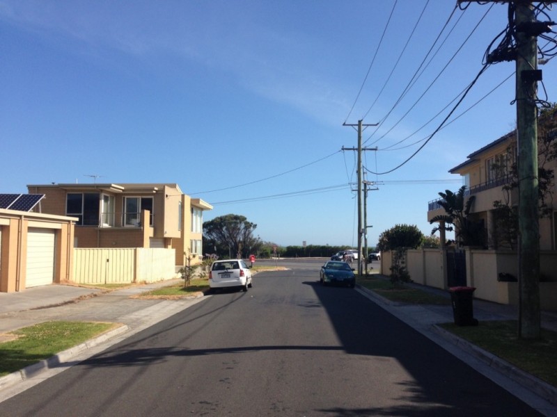 2/5 RENNISON Street, Parkdale, VIC 3195 - Thumbnail 1 - 23/05/2019