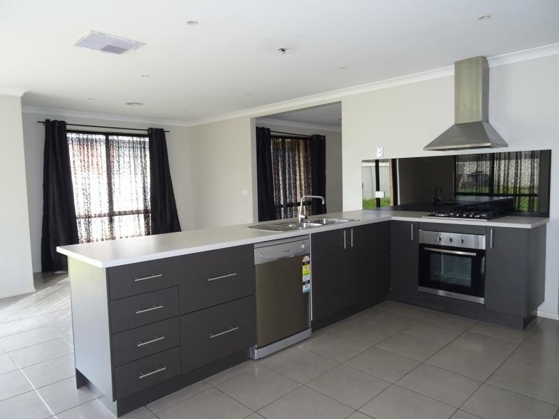 18 Mulga Avenue, Epsom, VIC 3551 - Thumbnail 1 - 23/05/2019