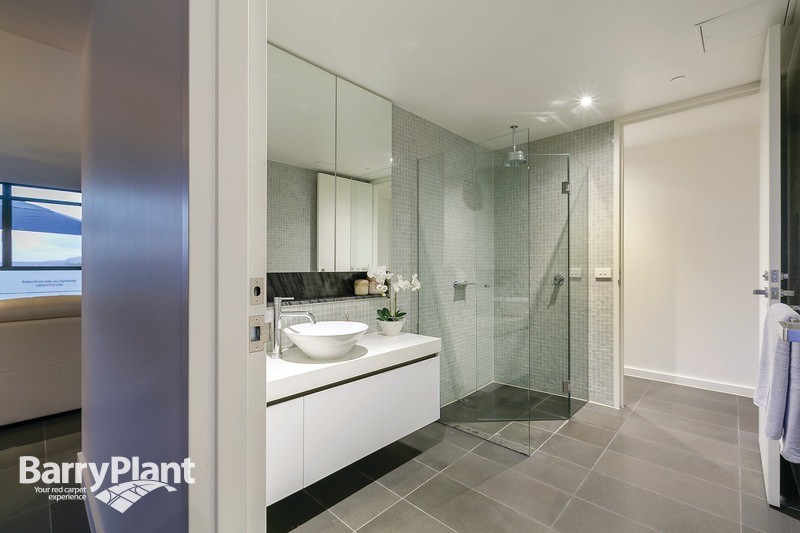 201/18-22 Wendouree Parade, Lake Wendouree, VIC 3350 - Thumbnail 2 - 20/05/2019