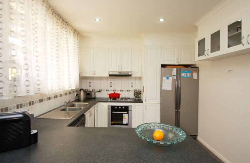 1 Buchan Street, Meadow Heights, VIC 3048 - Thumbnail 2 - 20/05/2019