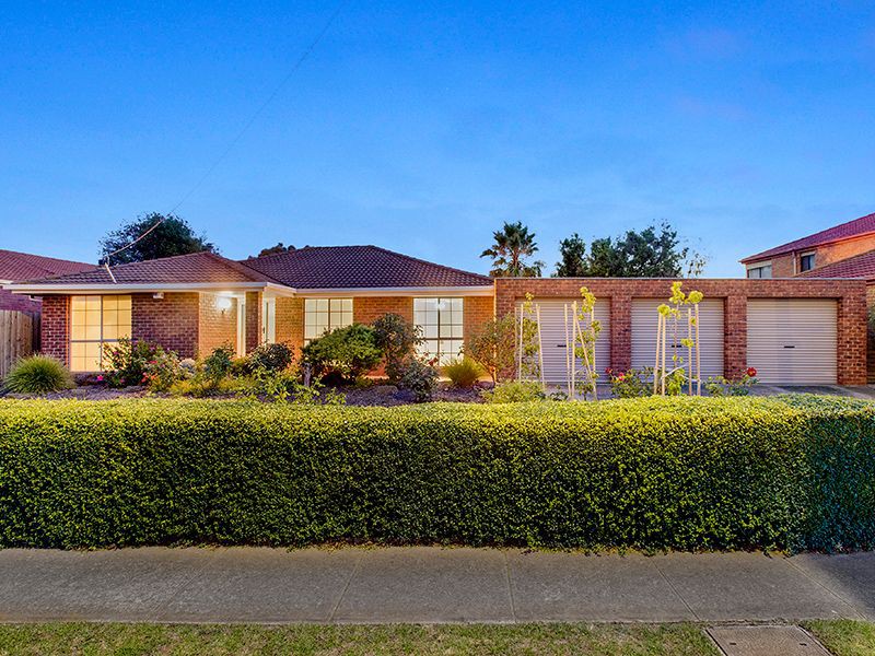 21 Westleigh Drive, Werribee, VIC 3030 - Thumbnail 1 - 23/05/2019