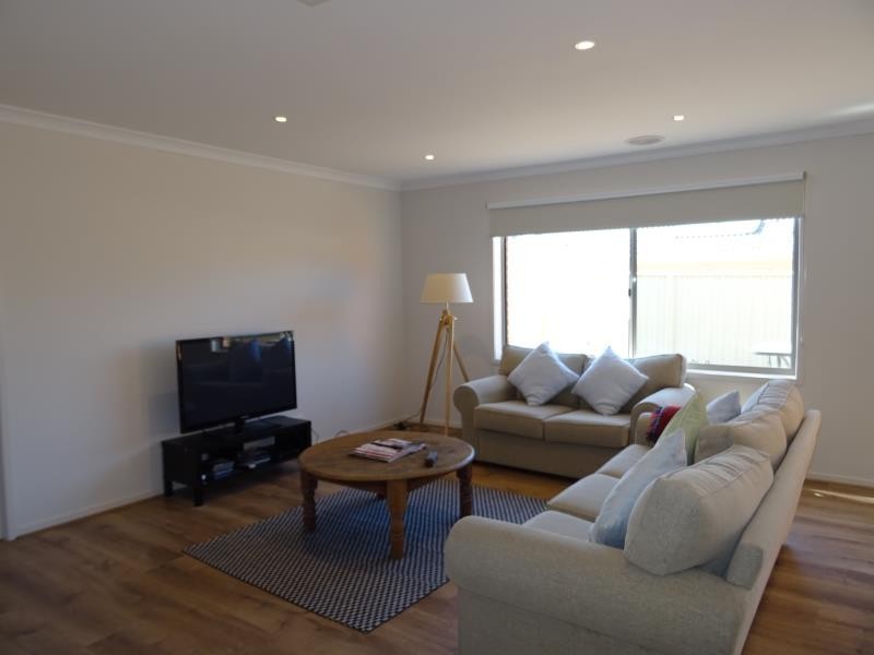 23 Forbes Court, North Bendigo, VIC 3550 - Thumbnail 2 - 23/05/2019