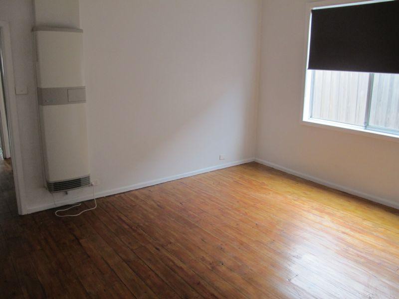 150 Bent Street, Northcote, VIC 3070 - Thumbnail 2 - 23/05/2019