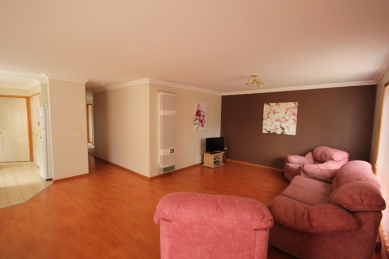 25 Daly Boulevard, Highton, VIC 3216 - Thumbnail 1 - 23/05/2019