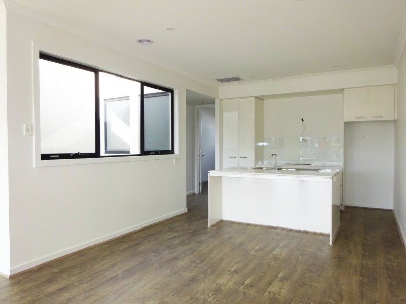 12 Yarramie Circuit, Craigieburn, VIC 3064 - Thumbnail 1 - 23/05/2019