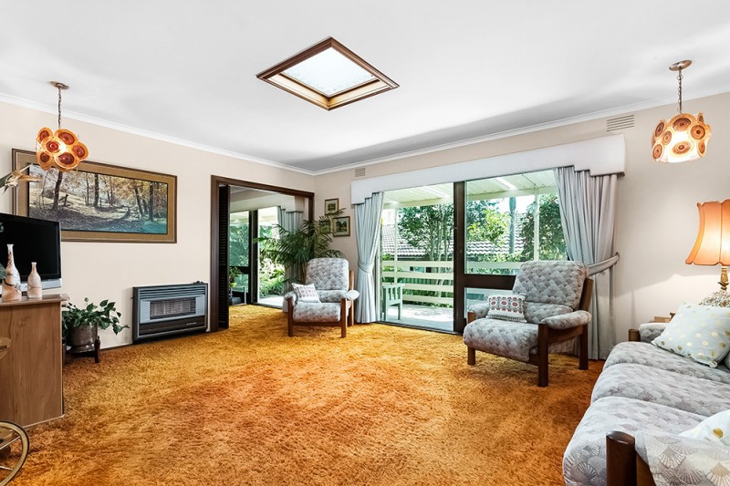 363 Mascoma Street, Strathmore Heights, VIC 3041 - Thumbnail 2 - 20/05/2019