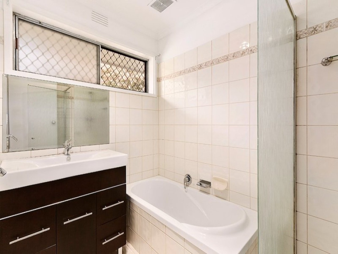 2/10 Tiller Street, Burwood East, VIC 3151, Flaxton - Thumbnail 4