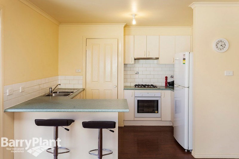 1 Markham Way, Altona Meadows, VIC 3028 - Thumbnail 1 - 20/05/2019