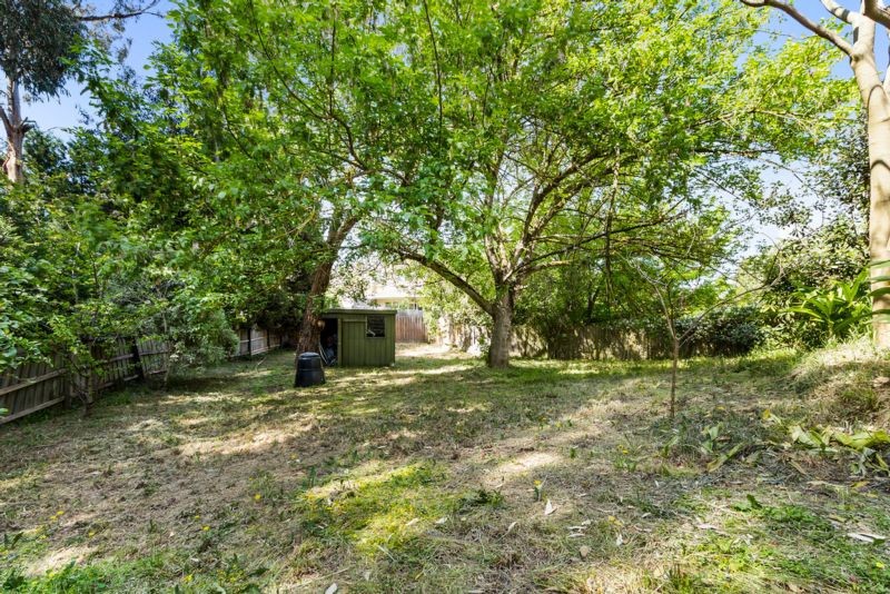2 Morrison CrescentDoncaster, VIC 3108, Doncaster - Thumbnail 3