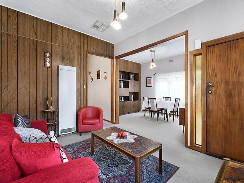 14 Clarinda Road, Essendon, VIC 3040 - Thumbnail 1 - 23/05/2019