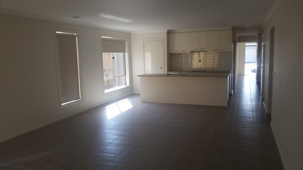 5 Newington Parade, Mernda, VIC 3754 - Thumbnail 2 - 23/05/2019