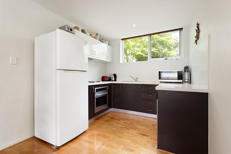 2/63 Cobden Street, Kew, VIC 3101 - Thumbnail 2 - 20/05/2019