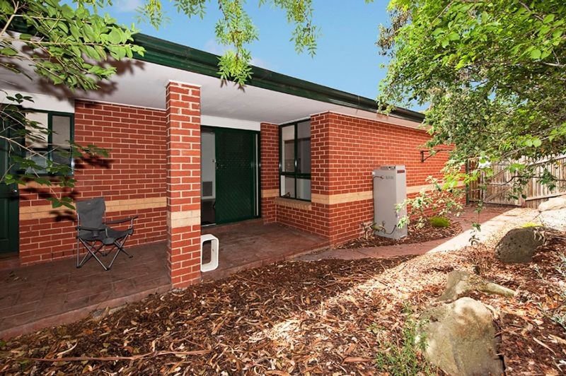 1/52 Jones Crescent, Rosanna, VIC 3084 - Thumbnail 2 - 22/05/2019