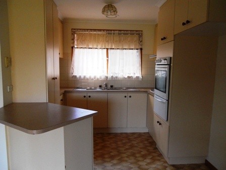 10 Palmer Court, Hoppers Crossing, VIC 3029 - Thumbnail 2 - 22/05/2019