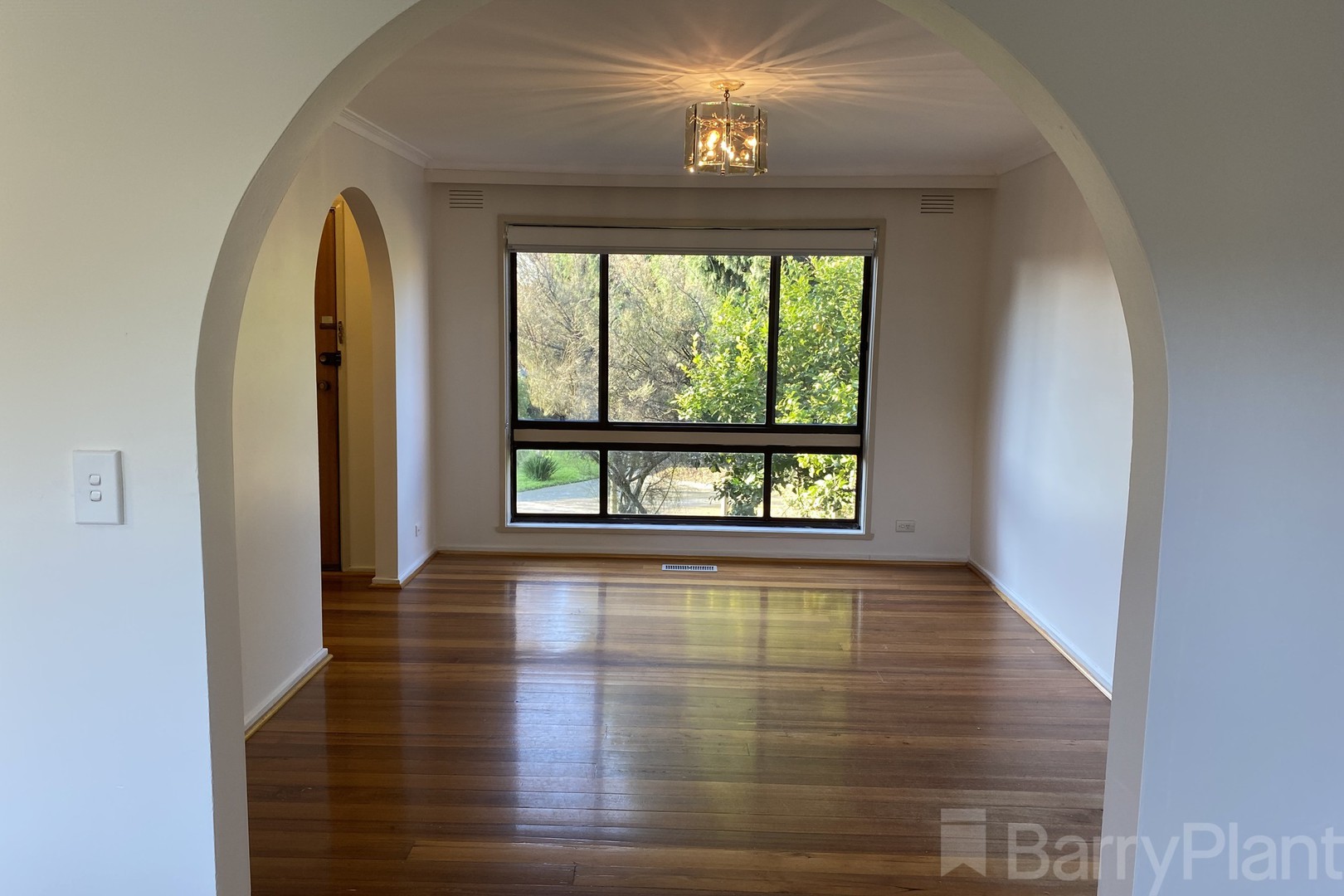 23/2A Inga Street, Oakleigh East, VIC 3166 - Thumbnail 1 - 18/03/2010