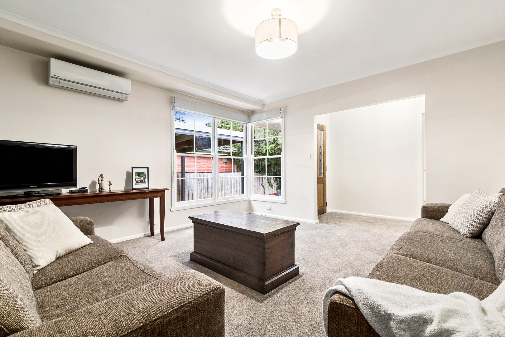 58 Barter CrescentForest Hill, VIC 3131, Forest Hill - Thumbnail 5
