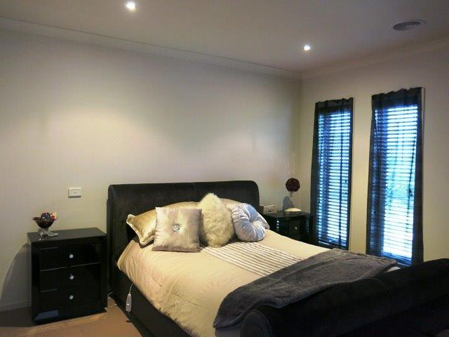 5 Sincere Drive, Point Cook, VIC 3030 - Thumbnail 1 - 23/05/2019