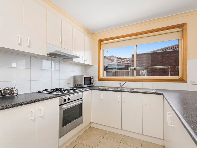 98 Knightsbridge Avenue, Altona Meadows, VIC 3028 - Thumbnail 1 - 20/05/2019