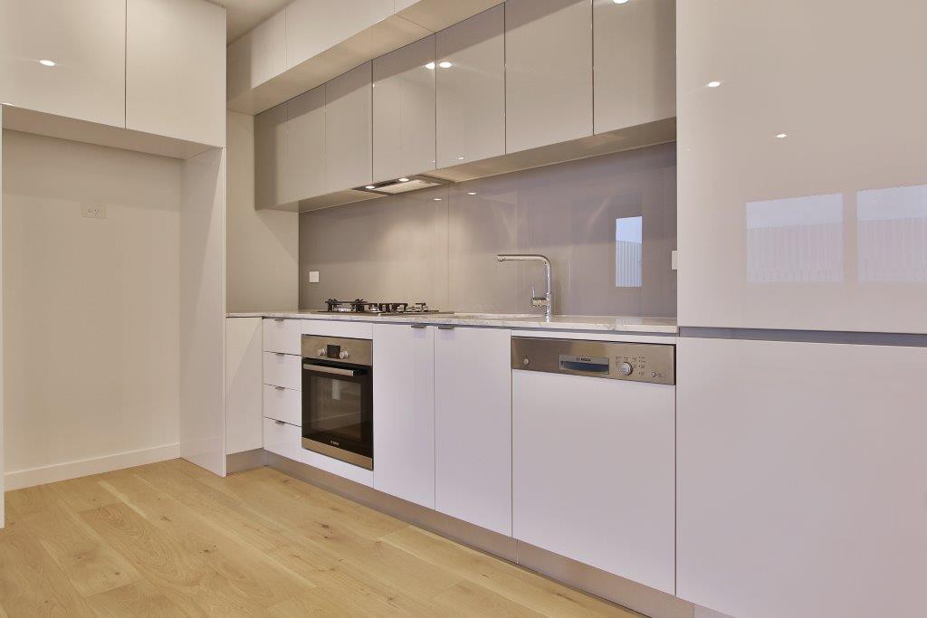 111/5 Sovereign Point Court, Doncaster, VIC 3108 - Thumbnail 1 - 23/05/2019