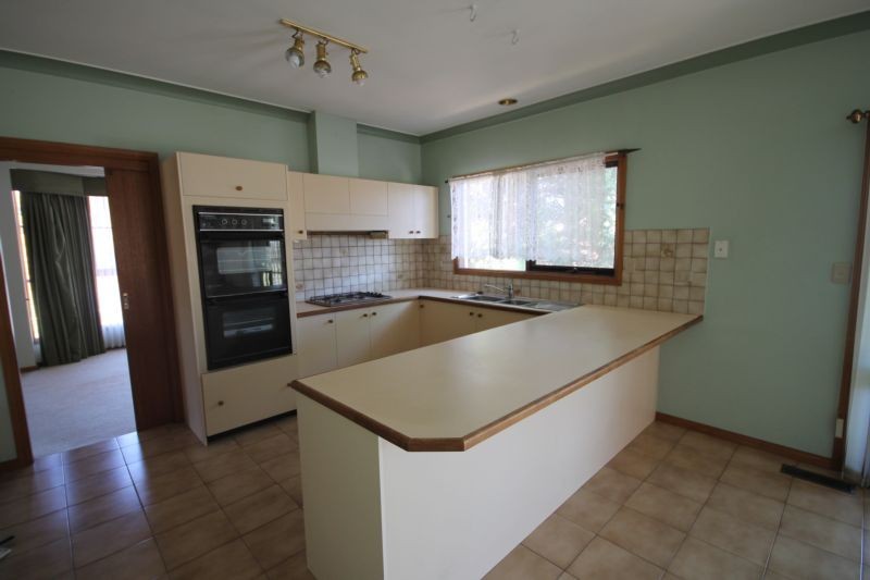 9 Glenmanor Close, Templestowe, VIC 3106 - Thumbnail 1 - 23/05/2019