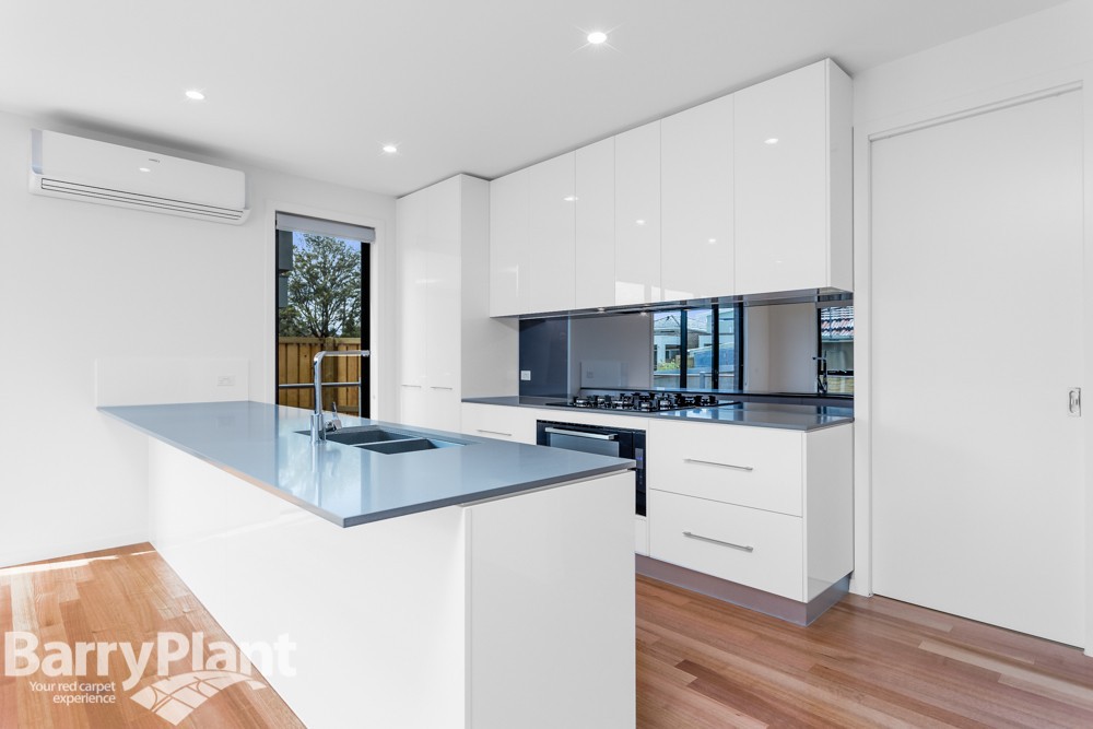 1/6 Acacia Avenue, Seaholme, VIC 3018 - Thumbnail 1 - 20/05/2019