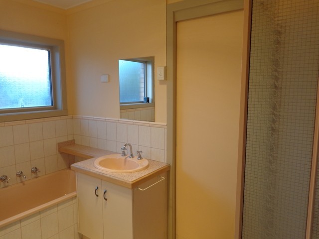 1/107 Seabrook Boulevard, Seabrook, VIC 3028 - Thumbnail 1 - 23/05/2019