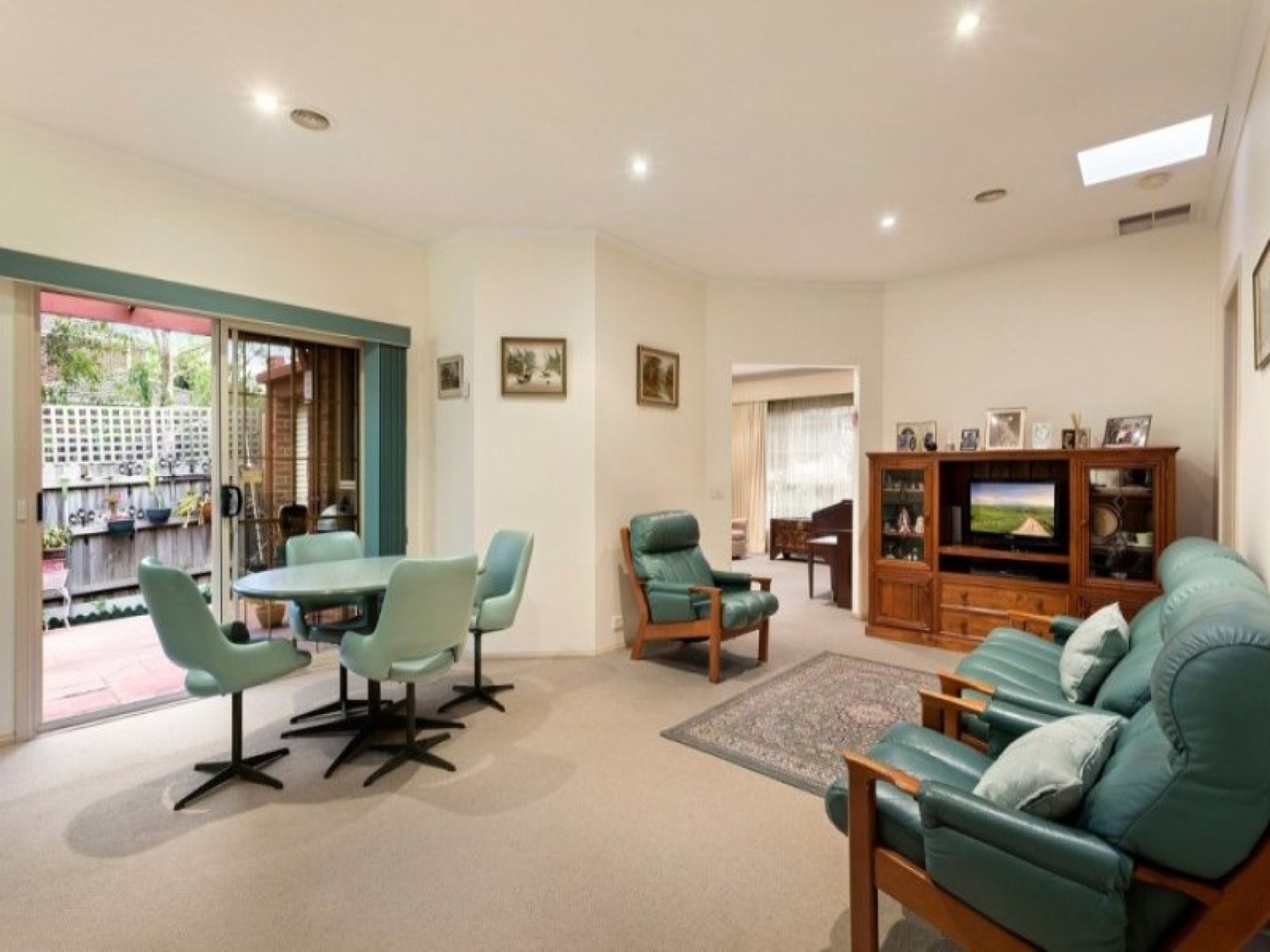21 Sandra StreetForest Hill, VIC 3131, Forest Hill - Thumbnail 3