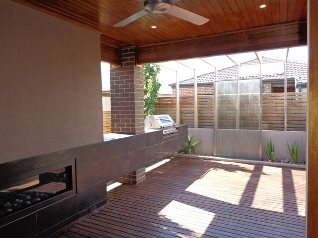 14 Miami Drive, Point Cook, VIC 3030 - Thumbnail 1 - 23/05/2019