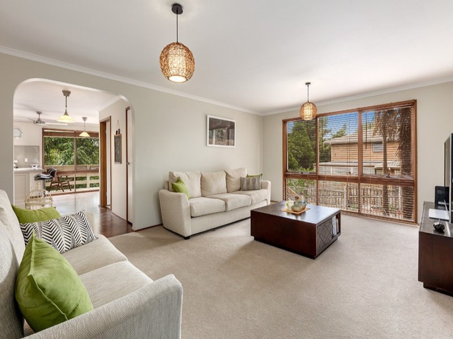 2 Cotswold CloseVermont, VIC 3133, Vermont - Thumbnail 2