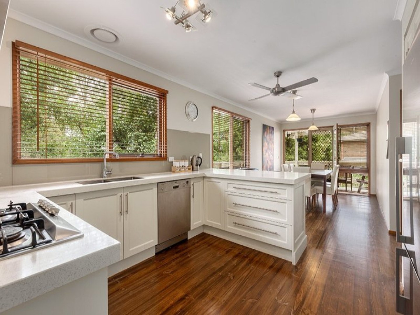 2 Cotswold CloseVermont, VIC 3133, Vermont - Thumbnail 4