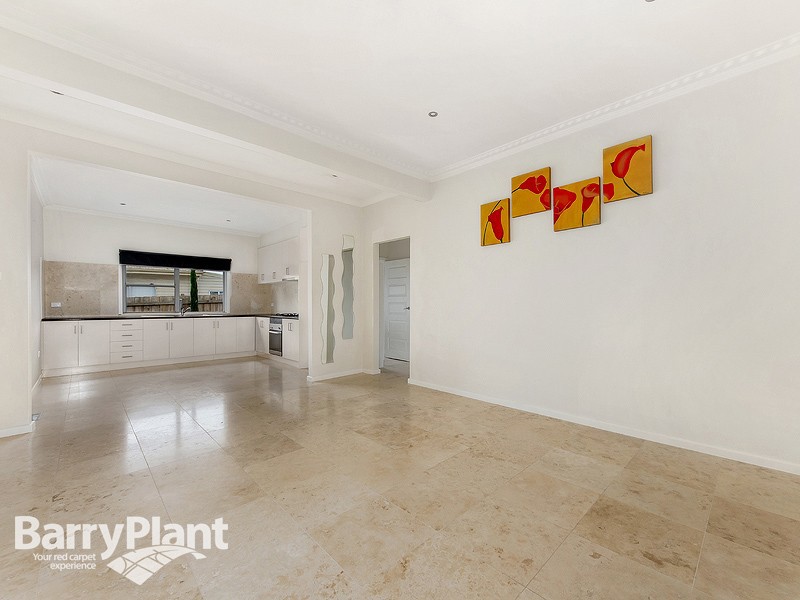 1/32 Kodre Street, St Albans, VIC 3021 - Thumbnail 2 - 20/05/2019