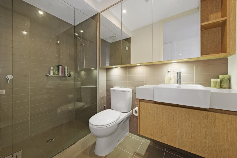 Port Melbourne, VIC 3207 - Thumbnail 2 - 23/05/2019