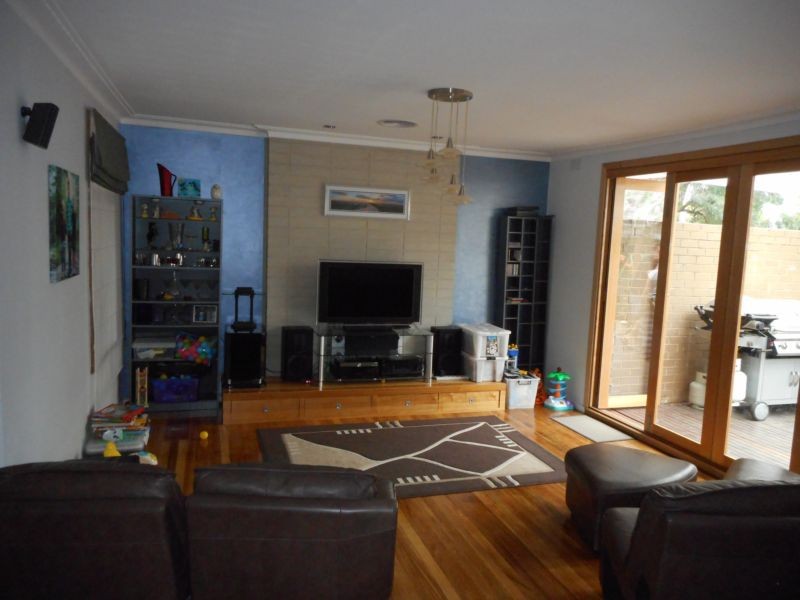 13 Tabilk Court, Wantirna, VIC 3152 - Thumbnail 2 - 23/05/2019