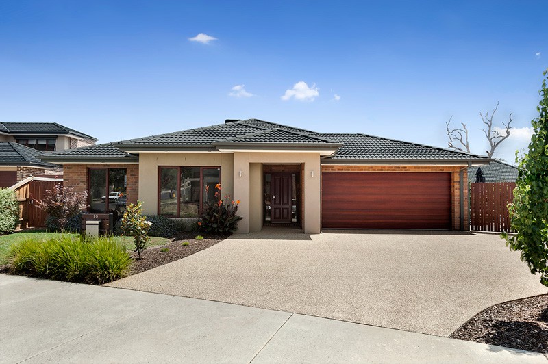 95 Laurimar Boulevard, Doreen, VIC 3754 - Thumbnail 1 - 23/05/2019