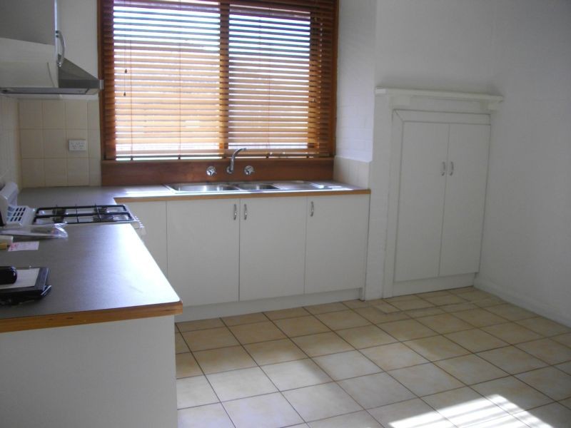 2 McGowan Avenue, Preston, VIC 3072 - Thumbnail 2 - 23/05/2019