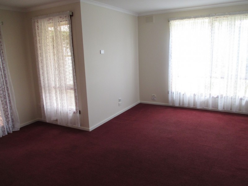 35 Delepan Drive, Tyabb, VIC 3913 - Thumbnail 2 - 23/05/2019